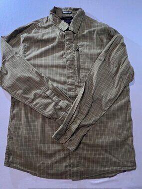 Duluth Alaskan Hardgear long-sleeve snap shirt Untucked Hardgear plaid Mens Med.